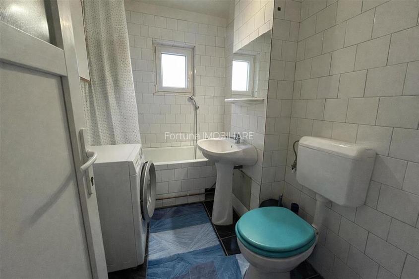 Apartament 2 camere, decomandat, strada Simeria Triaj - 8