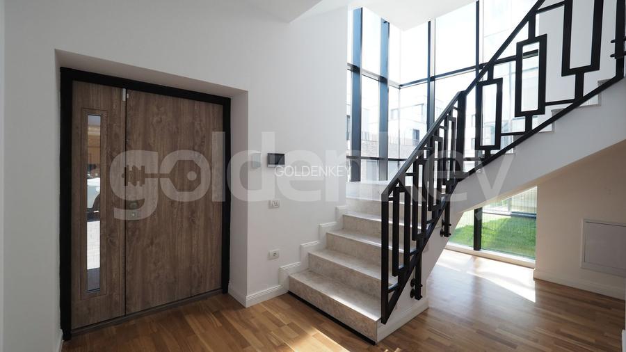 Vila moderna si luminoasa cu 5 camere | piscina | 2 garaje - 24