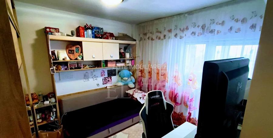Apartament 2 camere în zona AUREL VLAICU - 3