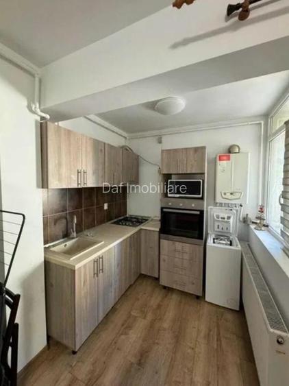 75000 euro -2camere -dimitrie leonida- etaj 1- centrala proprie - 4