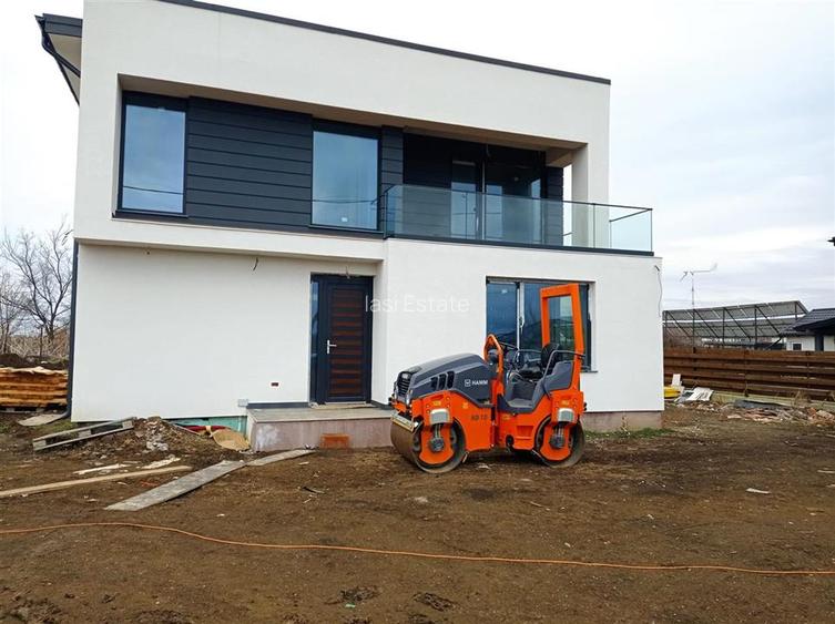 Valea Ursului, langa padure, Vila lux (ecologica)150mp.utili teren-550 - 2