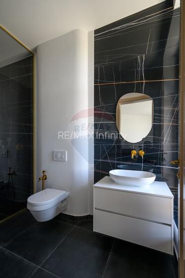 Proprietate spectaculoasă și unică de vânzare în Cluj-Napoca - 42