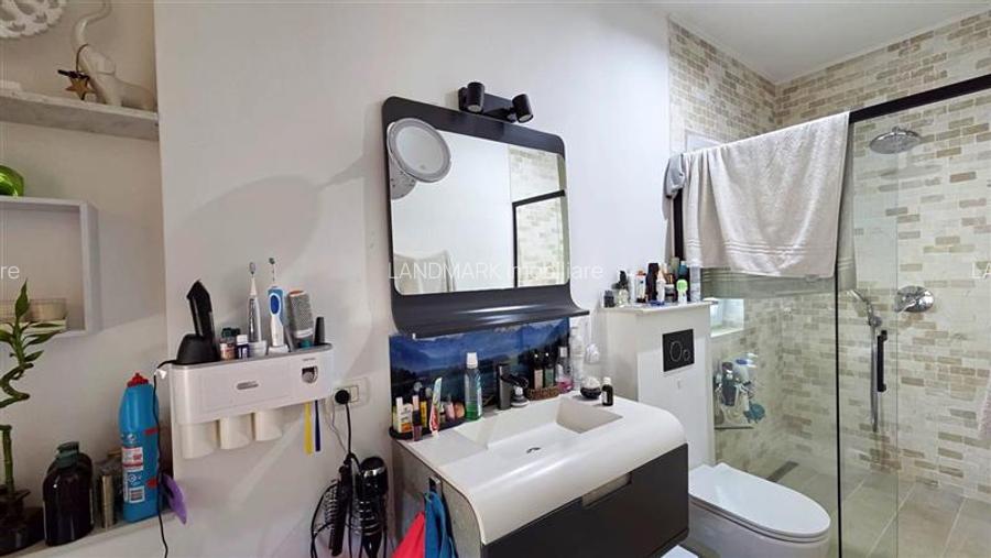 VILA PE PARTER SUPERBA MOBILATA / UTILATA CU PISICINA SI TEREN GENEROS - 22