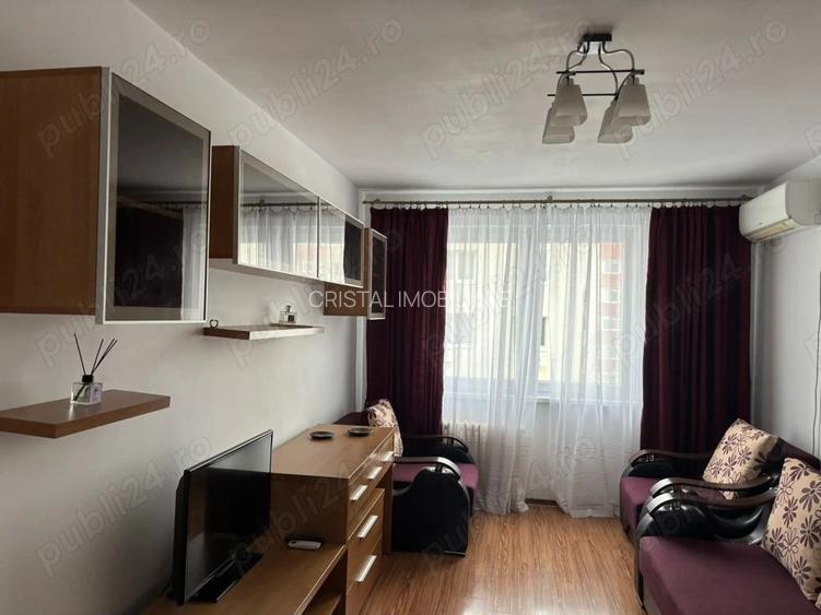 Apartament 2 camere de închiriat Apărătorii Patriei - 2