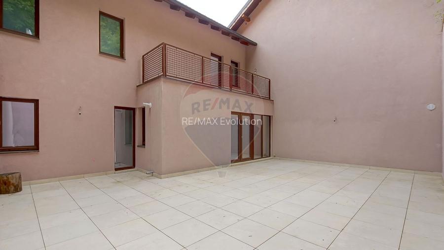 PENTHOUSE UNIC CU 168 MP UTILI SI 189 MP DE TERASE |SCHEII BRASOVULUI - 9