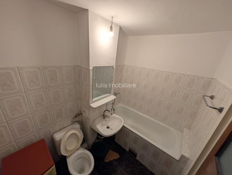 Apartament 2 camere centrul civic - 9