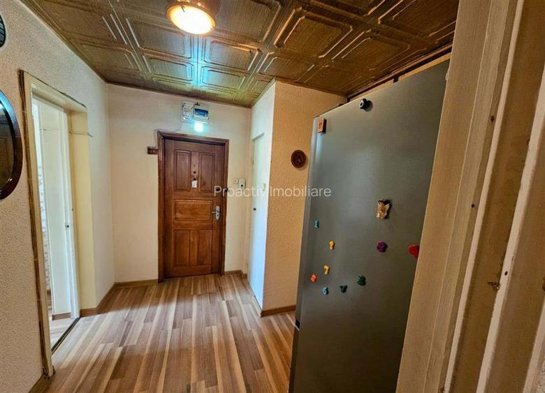 Apartament 3 camere | Ultracentral | 64 mp | Etaj 3 | 3c-4539 - 2