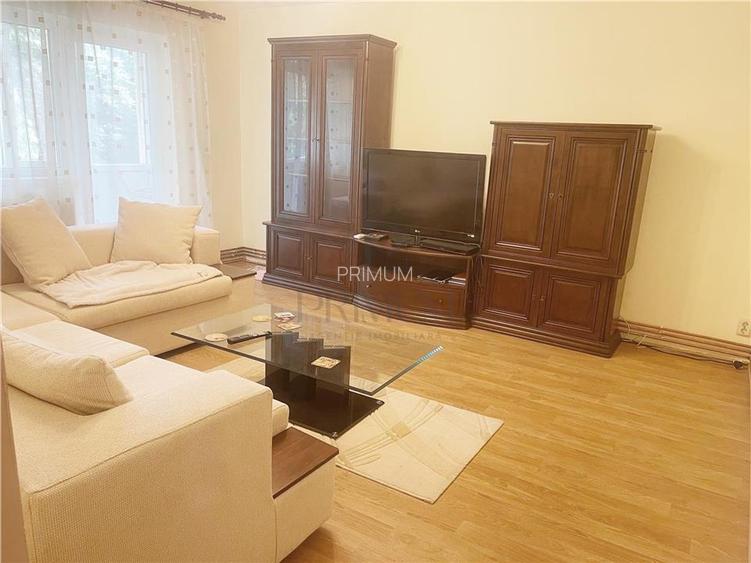 DAMBOVITA - 3 CAM - CENTRALA PROPRIE - RENOVAT - 2 BAI - ZONA LINISTITA - 3