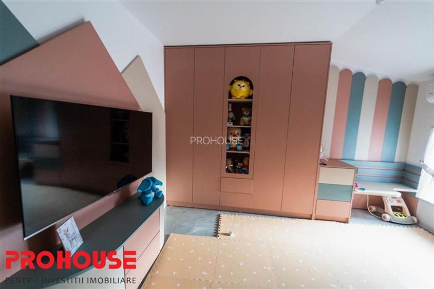 ULTRACENTRAL - Apartament 3 camere decomandate - bloc tip vila - renovat complet - 10