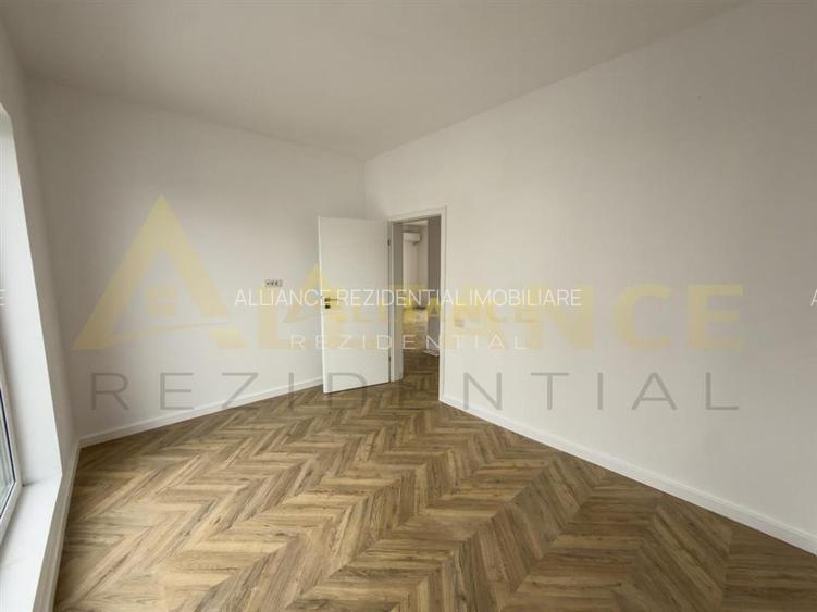 Casa Pe Parter-3 Camere-Curte 300 MP - 12