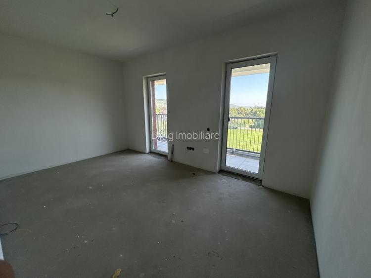 Apartament 3 camere , semidecomandat, semifinisat,  80 mp, zona Avram Iancu - 4