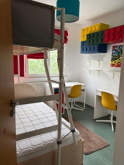 Vând apartament 3 camere Drumul Taberei - 7
