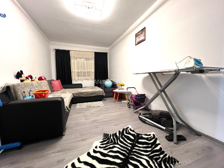 Casa Tuzla – 2 Constructii Individuale – 9 camere – 811mp teren - 13