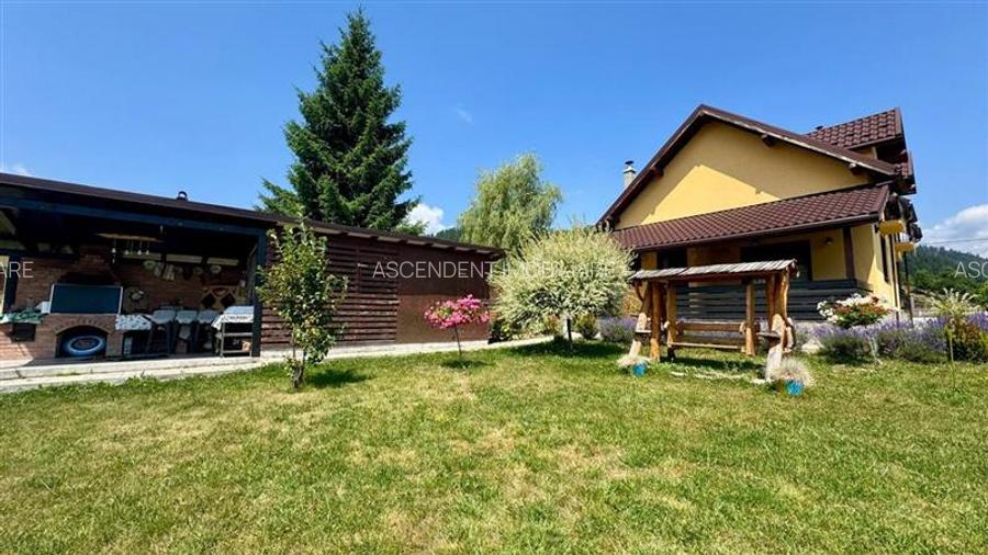 Refugiu pretios:jacuzzi, lemn masiv,2.000 mp teren,4 dormitoare, cuptor, investi - 11