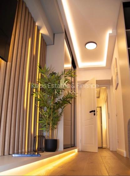 apartament decomandat de inchiriat cu 3 camere  in Splaiul Unirii - 12