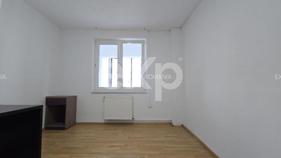 Spațiu comercial de închiriat, 60mp, Centrul civic- Toamnei - 700 Euro - 10