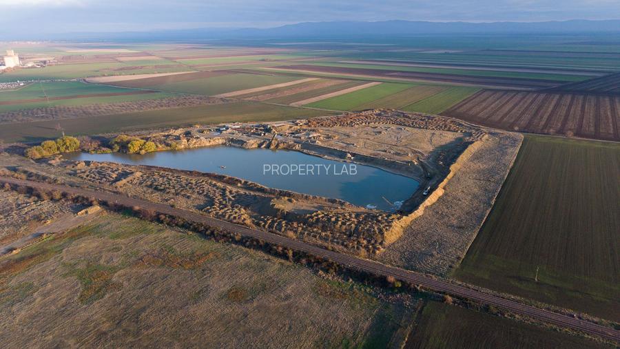 Balastieră în județul Arad cu teren de 12.5 ha - 2