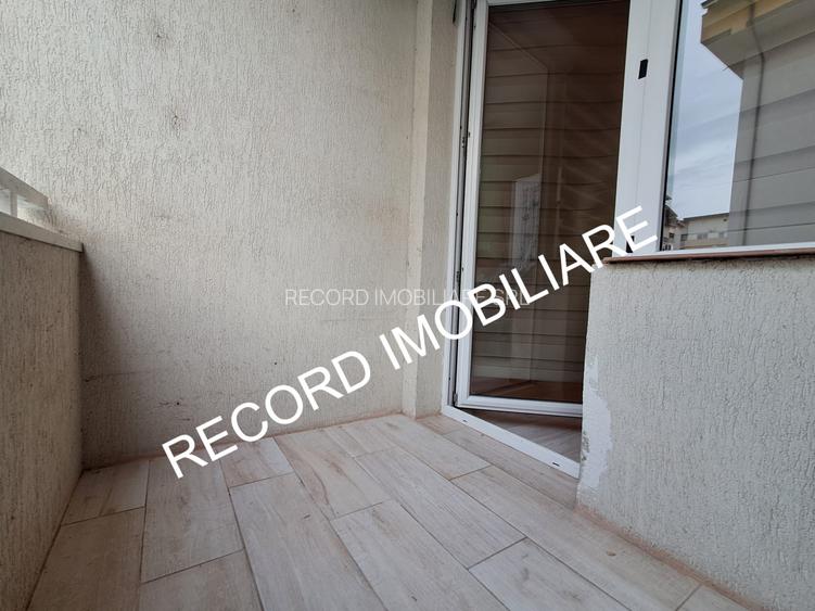 Apartament 3 camere, parcare zona Florilor in Floresti - 9