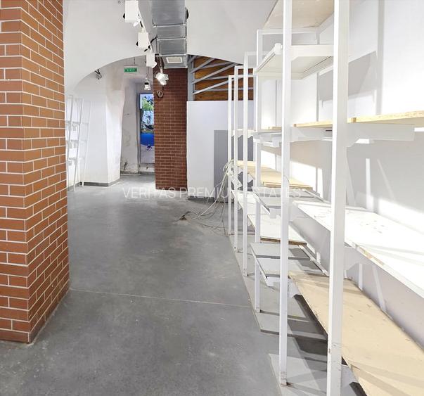 Spatiu comercial renovat de inchiriat, ultracentral Unirea Universitatii - 13