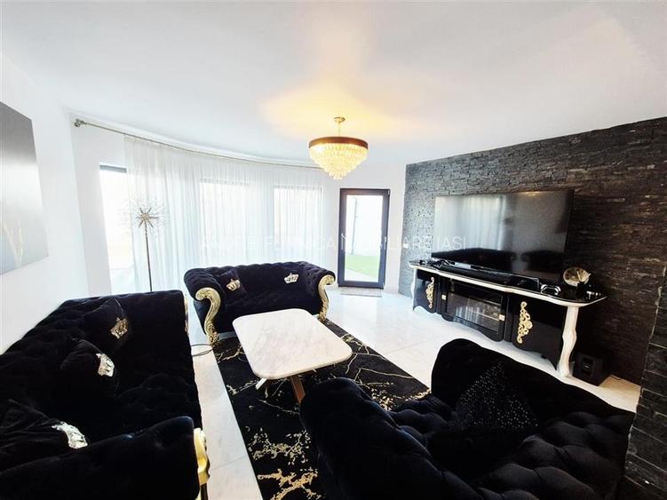 Casa LUX de vanzare in Miroslava - 2