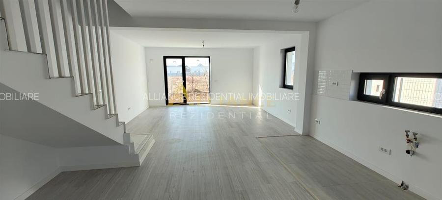 Casa tip duplex - 3 camere - 2 bai - 5