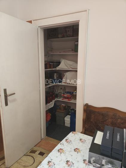 Garsoniera in vila decomandata --renovata -etaj 1 - 6