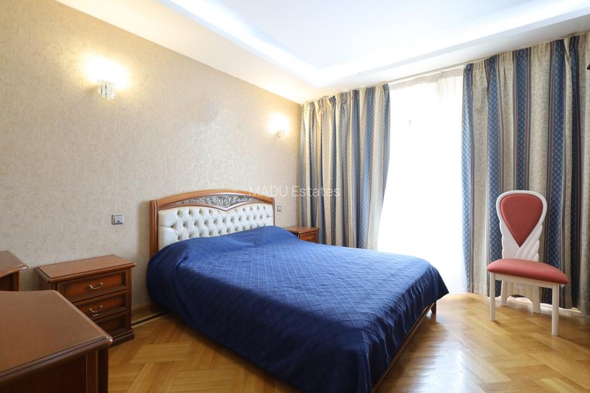 Parcul Carol - Metrou 8 minute, vilă impresionantă 700 mp și teren de 720 mp - 10