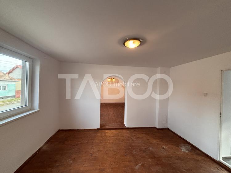 Casa individuala cu 3 camere  de vanzare 1020 mp teren in Hamba - 11