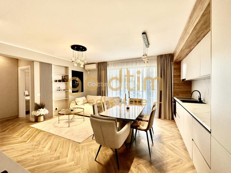 DESIGN UNIC/SUPERB/ZONA LINISTITA/LUX/1 LOC PARCARE - 2