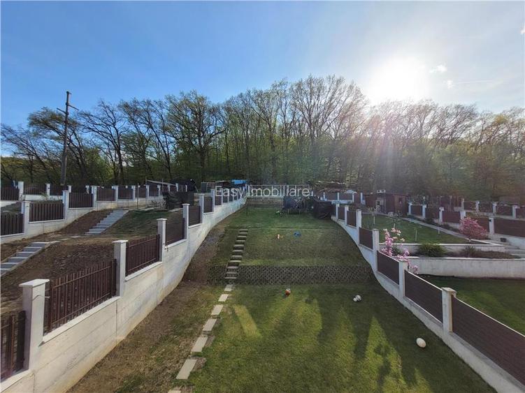 Casa 4 camere , Corunca , 120mp , 5 ari , langa padure - 2