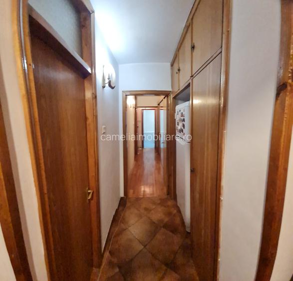 3 camere, decomandat, 2 bai, parcare, metrou Lujererului, tramvai 41, Veteranilo - 15