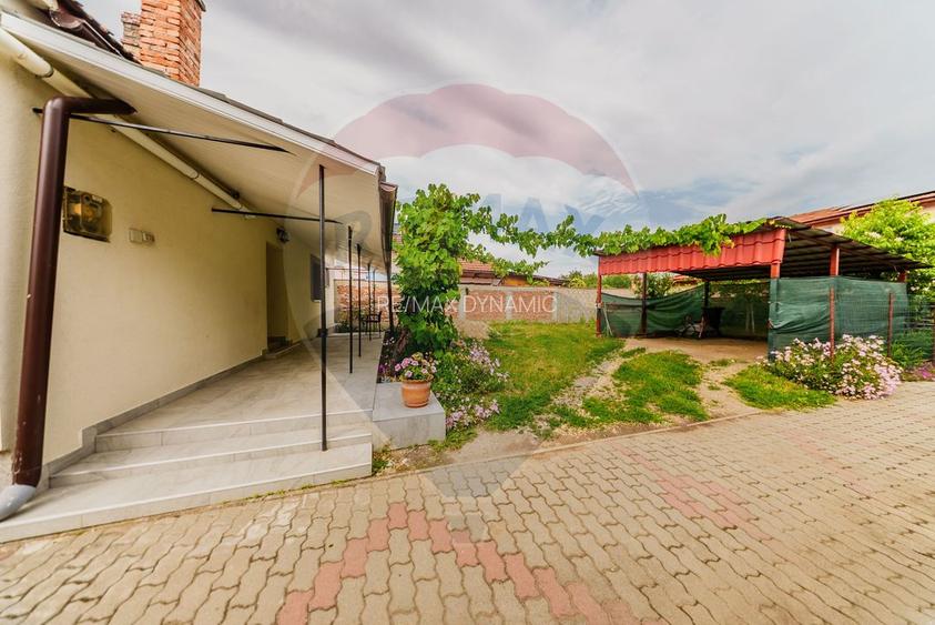 Casă  cu doua camere de închiriat în zona Parneava - 5