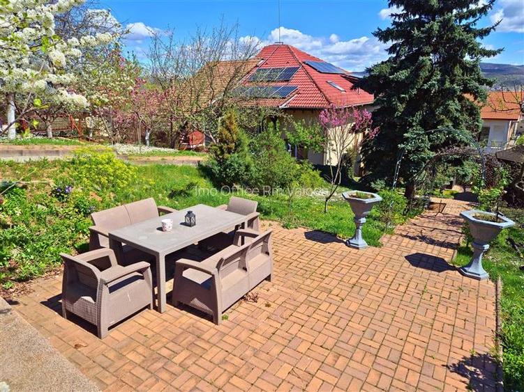 VILA CLASICA DE FAMILIE |TEREN 1137| POZITIE EXCELENTA - NORD - 15