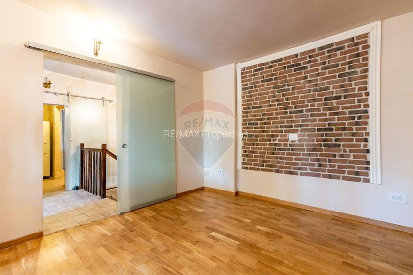 Casa cu identitate, farmec de epoca | consolidata| Marasesti | Unirii - 9