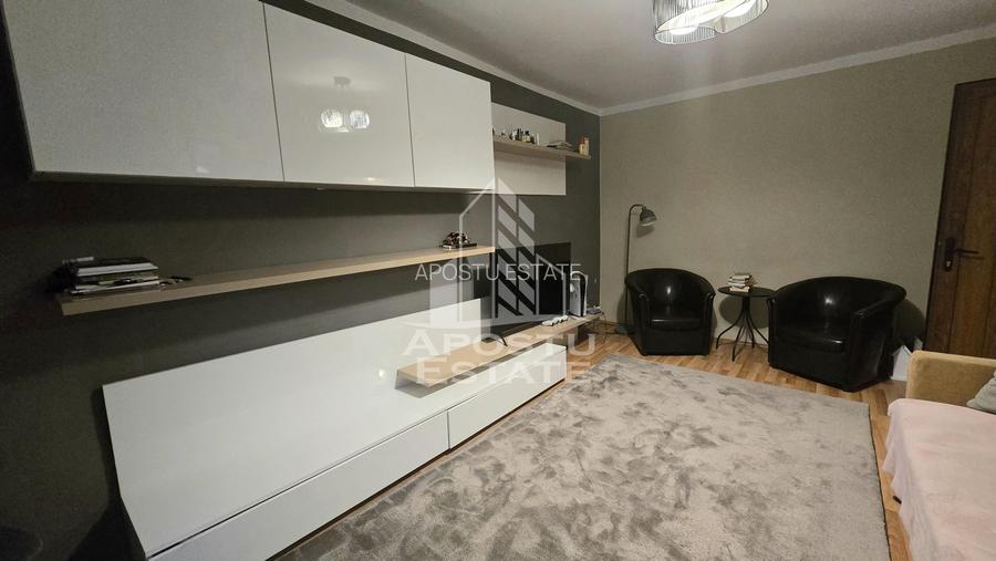 Apartament cu 4 camere, 2 bai, 3 balcoane, etaj intermediar, Aradului - 12