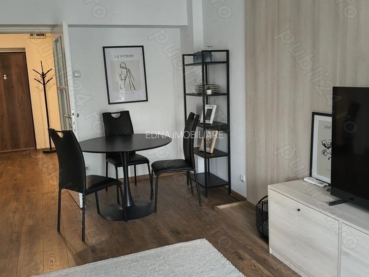 2 CAMERE DE VANZARE SPLAIUL UNIRII, VEDERE PE RAUL DAMBOVITA - 3