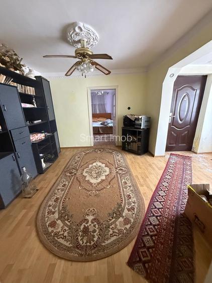 De vânzare casa Chercea - 6