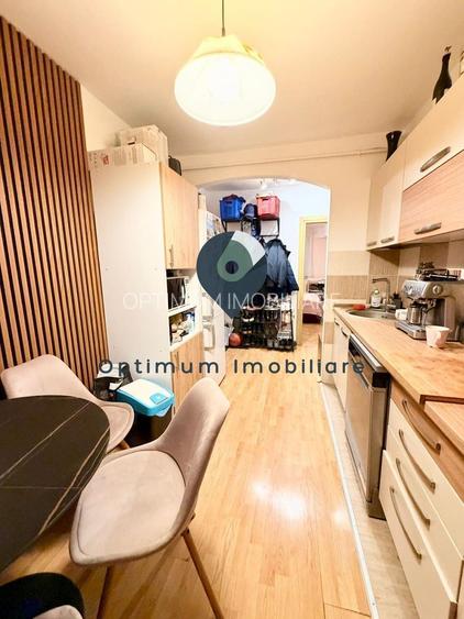 Apartament cu 3 camere, decomandat, etaj 3 in Gheorgheni,Hotel Royal ! - 4