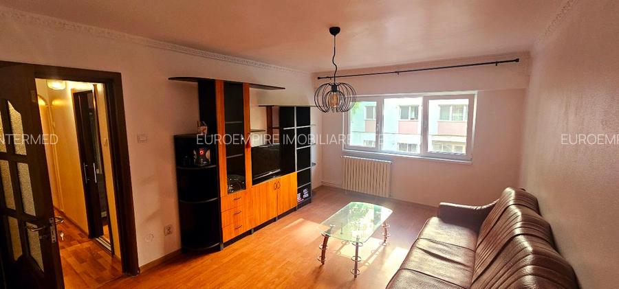 Apartament 3 camere decomandate zona Inel 2 - 3