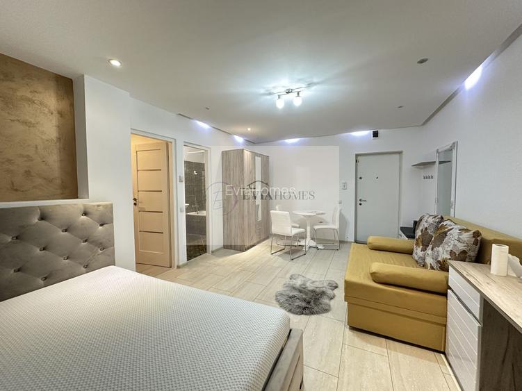 1 cameră decomandată/Zona Casa Vikingilor - 2