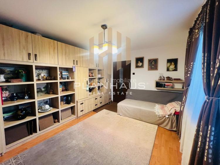 Apartament 2 camere cu balcon ,etaj 3 -cartier Săsar ,zona Pizza Albina - 4