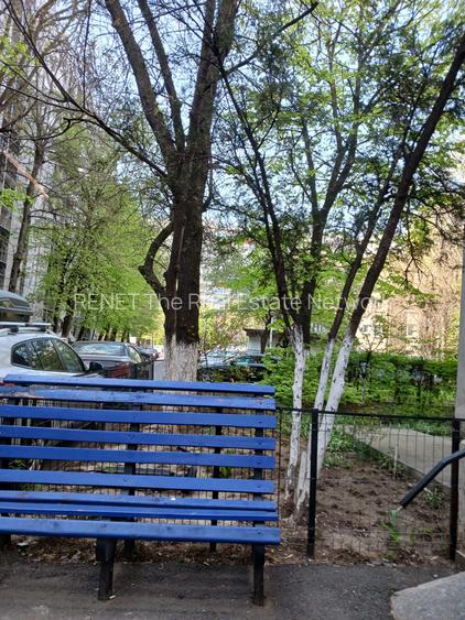 Ocazie!!!Apartament 2 camere de închiriat – Piața Sudului / Olteniței- 400 Euro - 12