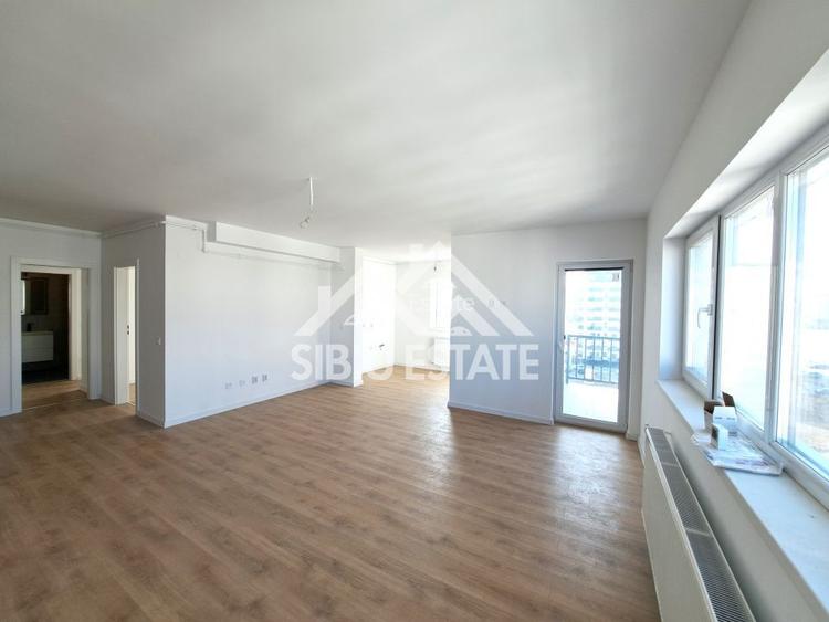 Apartament 4 camere, 2 bai bloc nou cu lift si parcare - 16