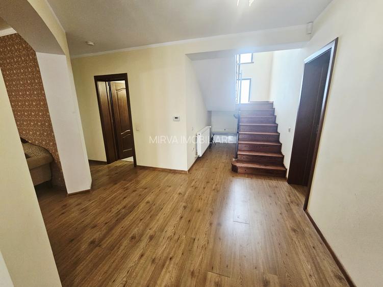 Vilă premium în Strejnicu | 8 camere | 345 mp utili | teren 595 mp - 16