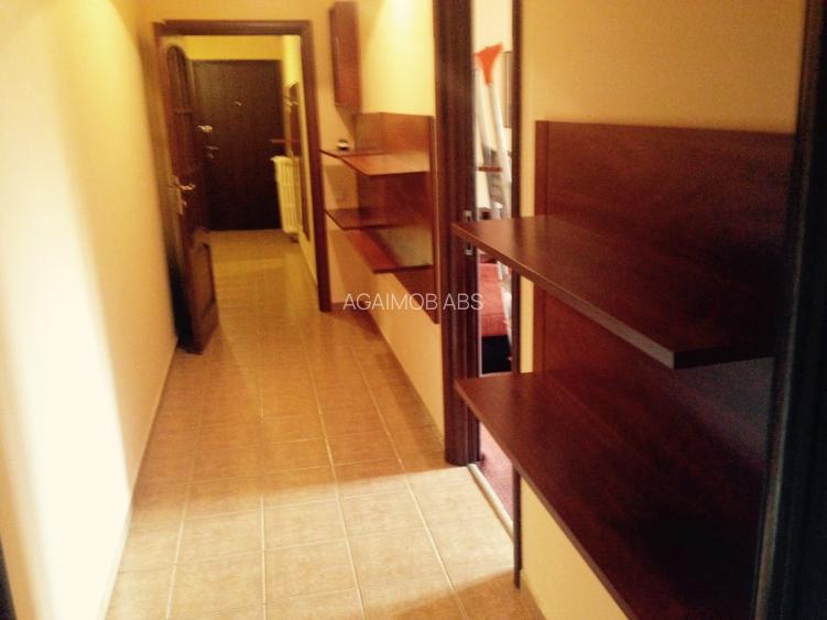 Inchiriere apartament 2 camere decomandat - 2