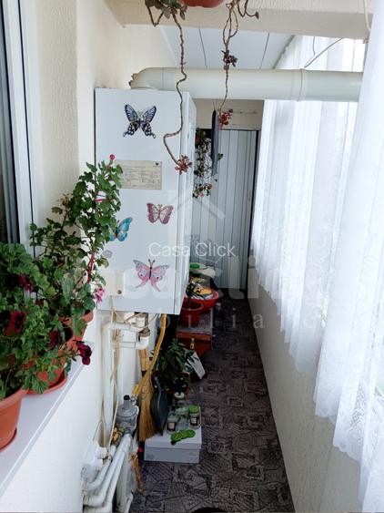 2 camere decomandat Micro 18, balcon mare, etaj 2 - 2