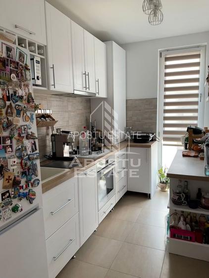 Apartament cu 2 camere, decomandat, loc de parcare, Dumbravita - 3
