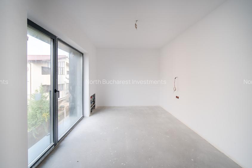 VILA 5 CAMERE - PIPERA - COMISION 0 % - 10