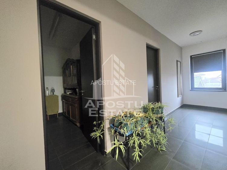 Casa individuala si restaurant cu predare la cheie, Sag, COMISION 0 - 28