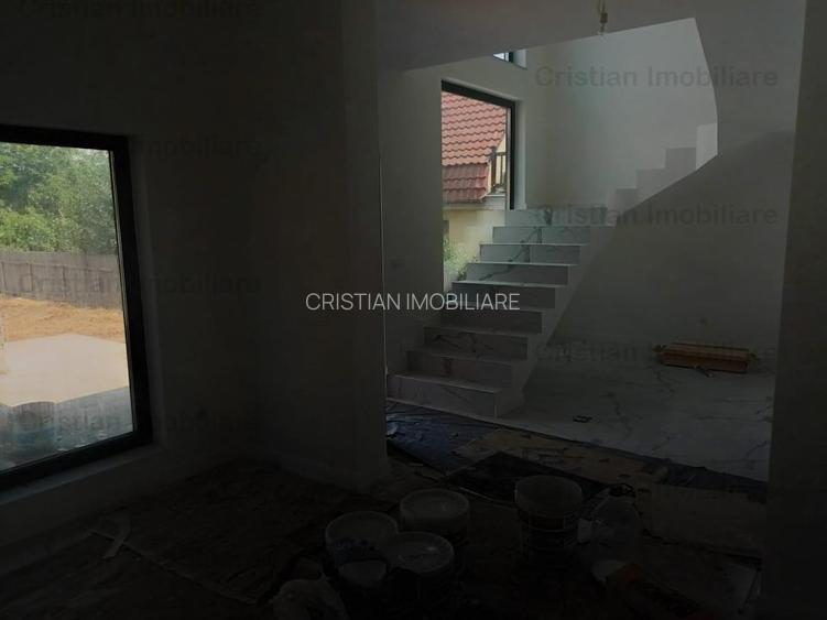 Vila NOUA P+1 Varsatura 200mp construiti , teren=400mp - 14